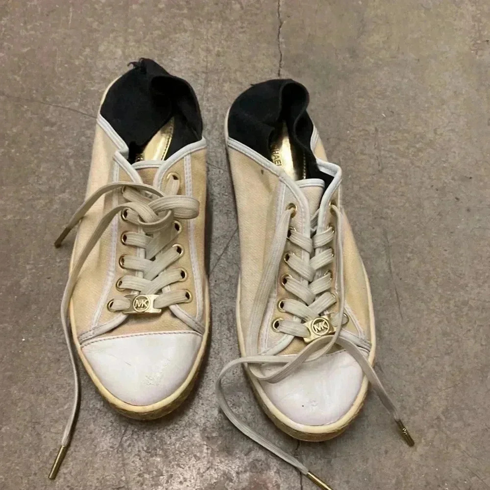 Michael kors flats